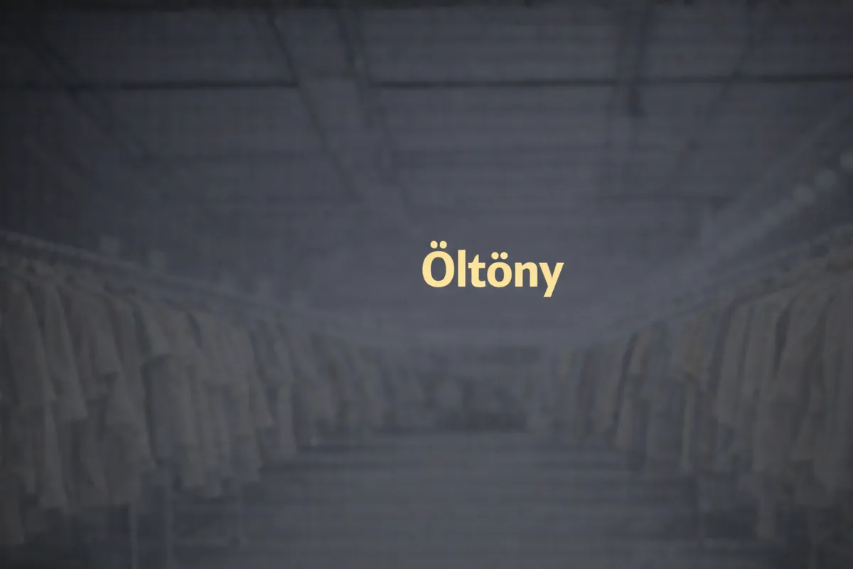 Öltöny